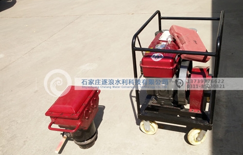 汽油便利式打桩机操纵注重事变